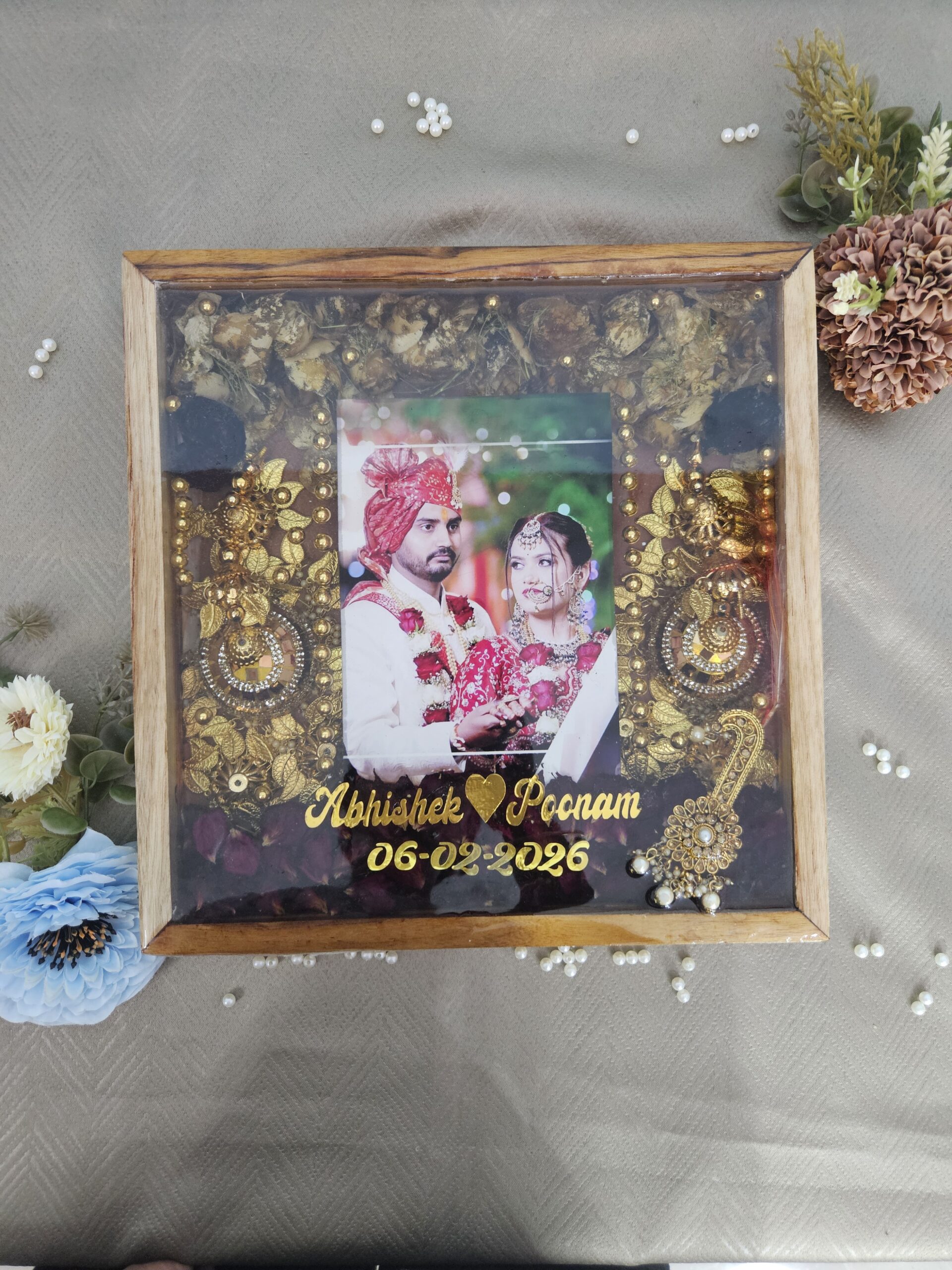 Trending Varmala Preservation Ideas With Kaleera – Resin Preservation – Teakwood Frame Preservation