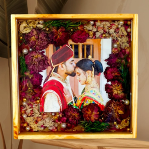 Wooden Frame Varmala Preservation – Wedding Garland Preservation Near Me – Mala Preservation In Resin (8x8inch)