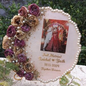 Varmala Preservation 10 inches round frame (embossed)