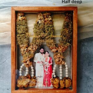 Half Garland Wooden Frame(10X12INCH)